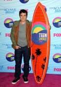 Джош Хатчерсон (Joshua Hutcherson) Teen Choice Awards, California, 22.07.12 (12xHQ) 5920df210986573
