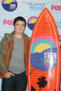 Джош Хатчерсон (Joshua Hutcherson) Teen Choice Awards, California, 22.07.12 (12xHQ) 810dfc210987015