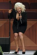 Кристина Агилера (Christina Aguilera) performs at the funeral of singer Etta James in the City Of Refuge Church 28.01.2012 - 11xHQ 4b3af4211552052