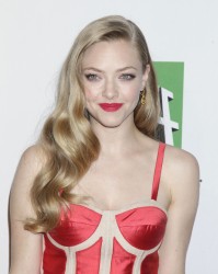 Amanda Seyfried アマンダ・セイフライド