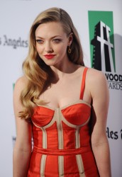 Amanda Seyfried アマンダ・セイフライド