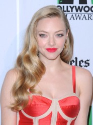 Amanda Seyfried アマンダ・セイフライド