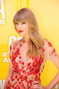Taylor Swift テイラー・スウィフト