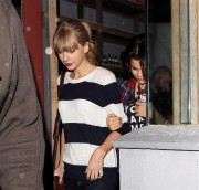 Taylor Swift テイラー・スウィフト