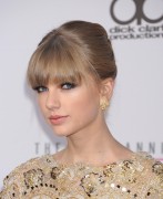 Taylor Swift テイラー・スウィフト