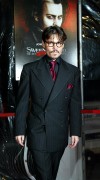 Джонни Депп (Johnny Depp) на премьере Sweeney Todd The Demon Barber of Fleet Street (19xHQ) E9083c223467102