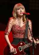 Тейлор Свифт (Taylor Swift) performs Onstage during KIIS FM's 2012, Live, 01.12.12 - 149xHQ F7f548223667605