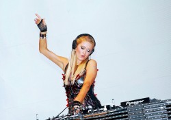 imagebam.com