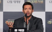Хью Джекман (Hugh Jackman) 'Les Miserables' press conference in Seoul, 26.11.12 - 23хHQ 3ee847237772298