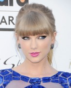 Taylor Swift - Billboard Music Awards in Las Vegas 05/19/13