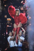 Дженнифер Лопез (Jennifer Lopez) Billboard Music Awards - Performance (May 19, 2013) (95xHQ) A9342b259307212