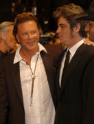 Бенисио Дель Торо (Benicio Del Toro) Cannes Film Festival, 'Sin City' Premiere (19 May 2005) (86xHQ) 4a741a278578819