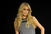 Пэрис Хилтон (Paris Hilton) 2013-10-07 poses for a portrait in Los Angeles - 12xHQ 96484b283309420