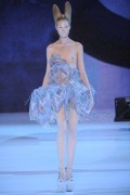 Alexander McQueen - Paris SS10 Fashion Show - 260xHQ 181398285396227