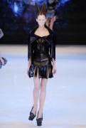 Alexander McQueen - Paris SS10 Fashion Show - 260xHQ 4f5f01285395299