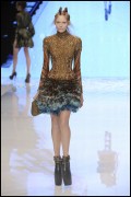 Alexander McQueen - Paris SS10 Fashion Show - 260xHQ Bd0808285396006