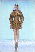 Alexander McQueen - Paris SS10 Fashion Show - 260xHQ Be9563285396049