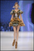 Alexander McQueen - Paris SS10 Fashion Show - 260xHQ Ff4b30285396036