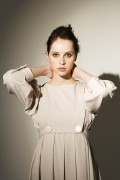 Фелисити Джонс (Felicity Jones) Alex James Photoshoot 2007 (71xHQ) 27730b552211974