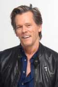 Кевин Бейкон (Kevin Bacon) I Love Dick press conference (Los Angeles, April 20, 2017) Dc13ed552216062