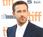 Райан Гослинг, Эмма Стоун (Emma Stone, Ryan Gosling) 'La La Land' premiere, Toronto (September 12, 2016) - 99xНQ 732d0d552225897