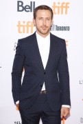 Райан Гослинг, Эмма Стоун (Emma Stone, Ryan Gosling) 'La La Land' premiere, Toronto (September 12, 2016) - 99xНQ Bbc09d552226001