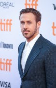 Райан Гослинг, Эмма Стоун (Emma Stone, Ryan Gosling) 'La La Land' premiere, Toronto (September 12, 2016) - 99xНQ C43f96552223661