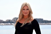 Брук Хоган (Brooke Hogan) The Fashion Hero Photocall at MIPTV in Cannes, France (2017.04.03.) (21xHQ) 4becb8552818893