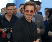 Роберт Дауни мл. (Robert Downey Jr.) Spider-Man Homecoming' Premiere, 28.06.2017 (55xHQ) A7069a558921903