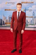 Камерон Монахэн (Cameron Monaghan) 'Spider-Man Homecoming' Premiere, Los Angeles, 28.06.2017 (54xHQ) 77a4fa558936183